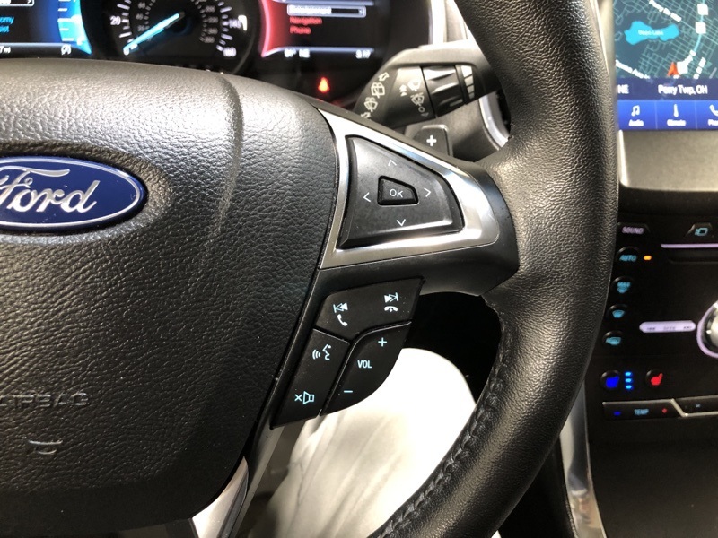 2019 Ford Edge Titanium photo 22