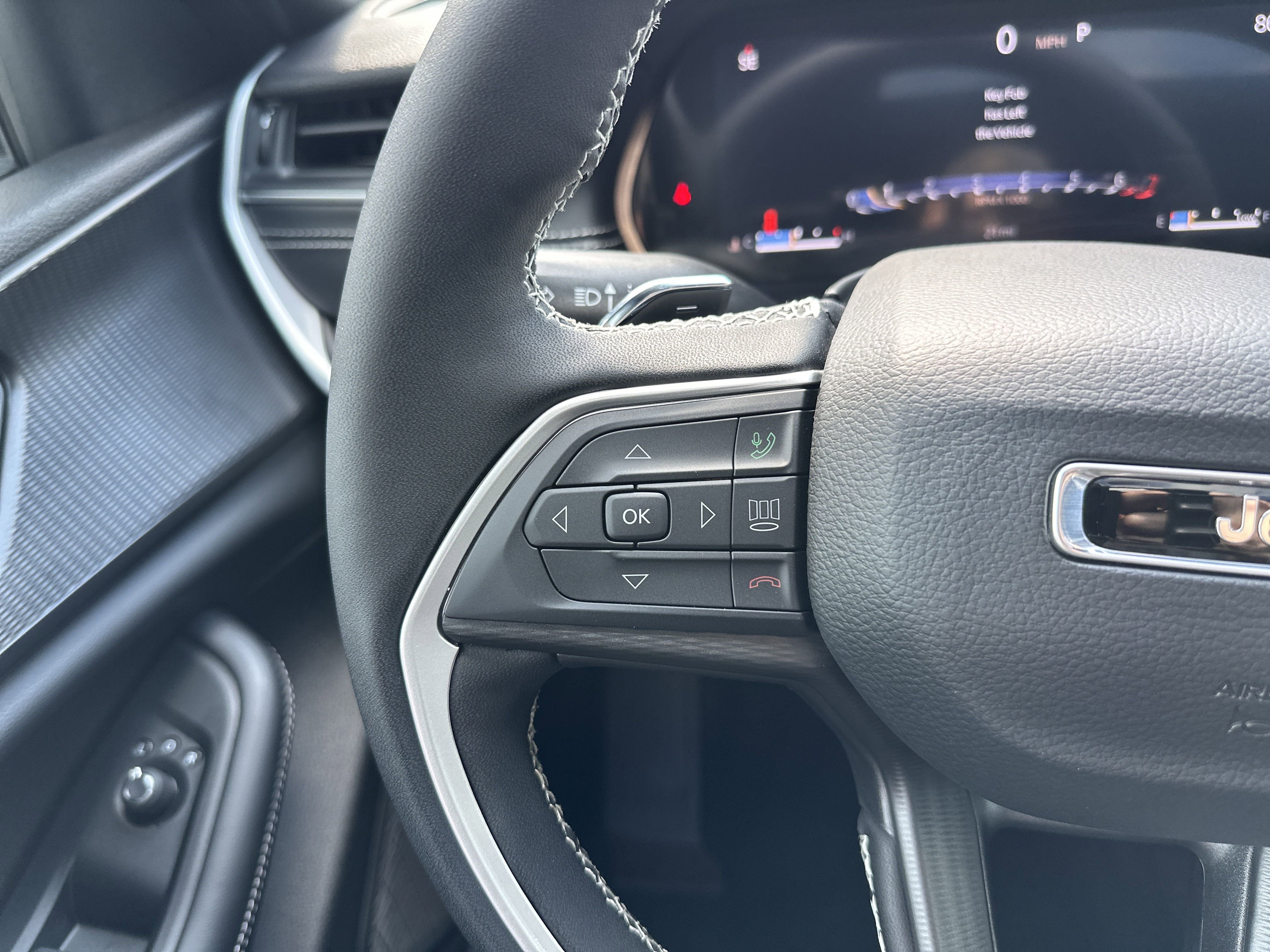 2025 Jeep Grand Cherokee Altitude X photo 5