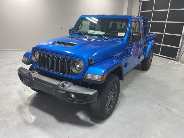 2025 Jeep Gladiator Sport S photo 3