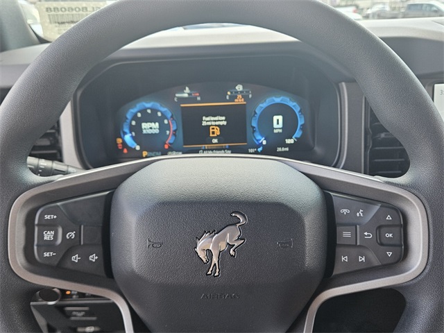 2025 Ford Bronco Base photo 22