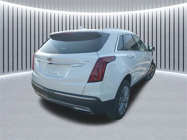 2024 Cadillac XT5 Premium Luxury photo 2