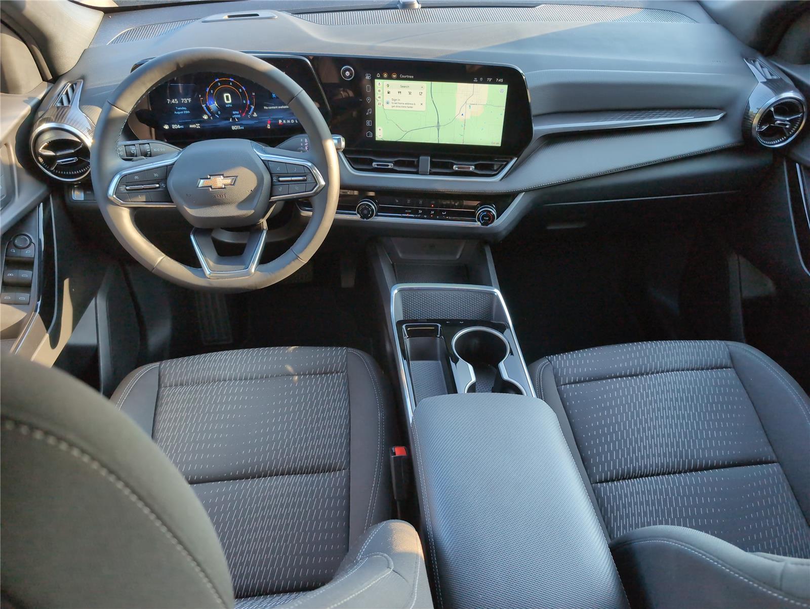 2025 Chevrolet Equinox LT photo 24