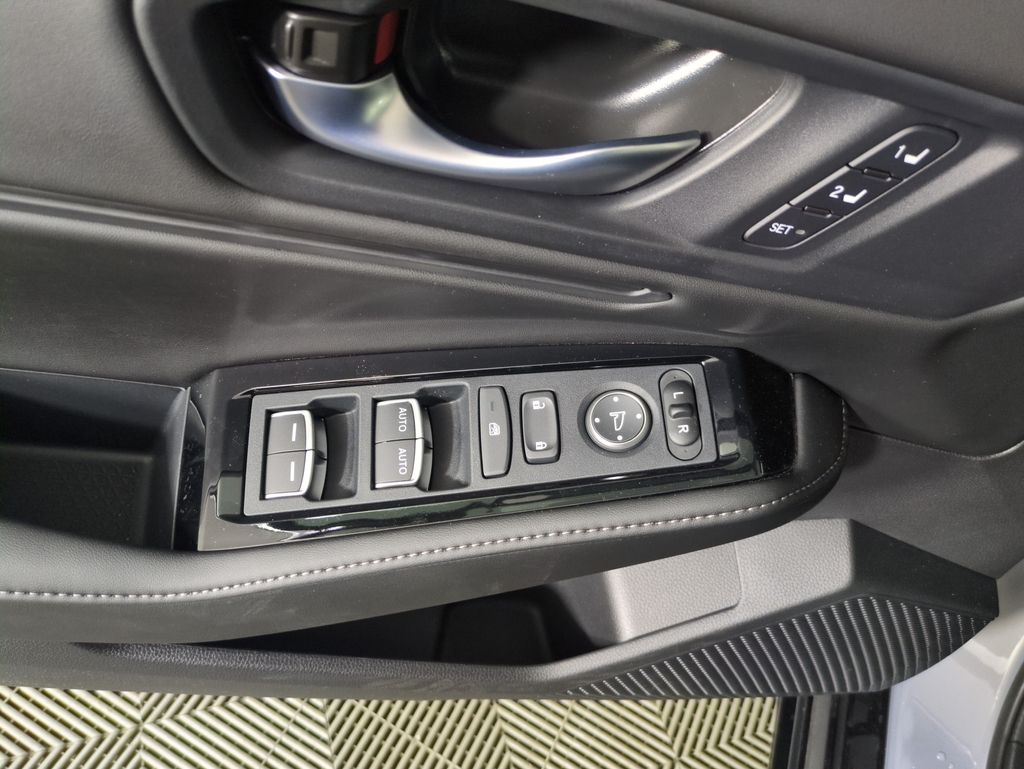 2025 Honda Accord Hybrid Touring photo 11