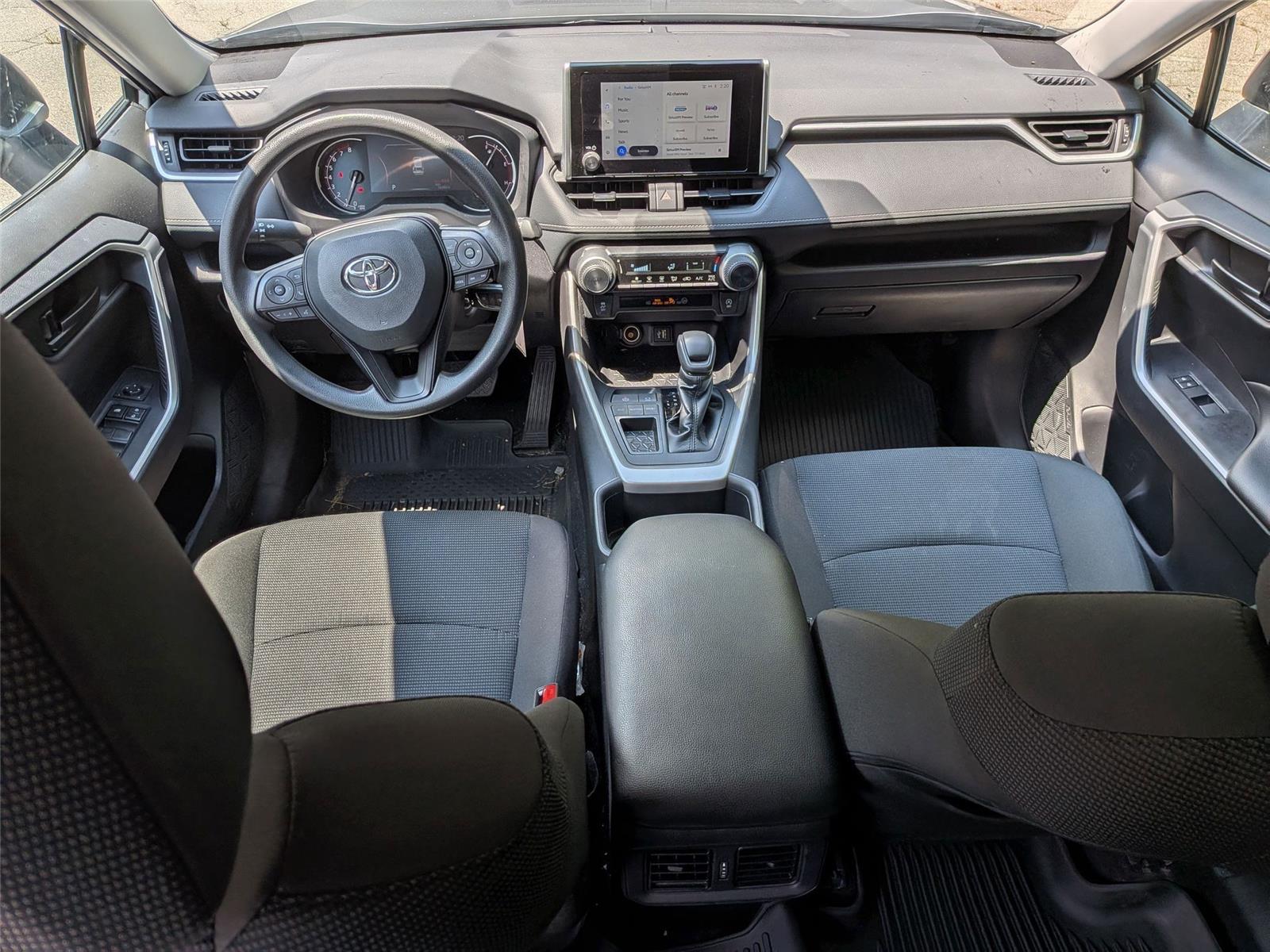 2024 Toyota RAV4 LE photo 24