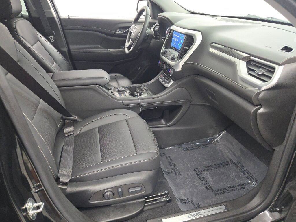 2023 Gmc Acadia SLT photo 3