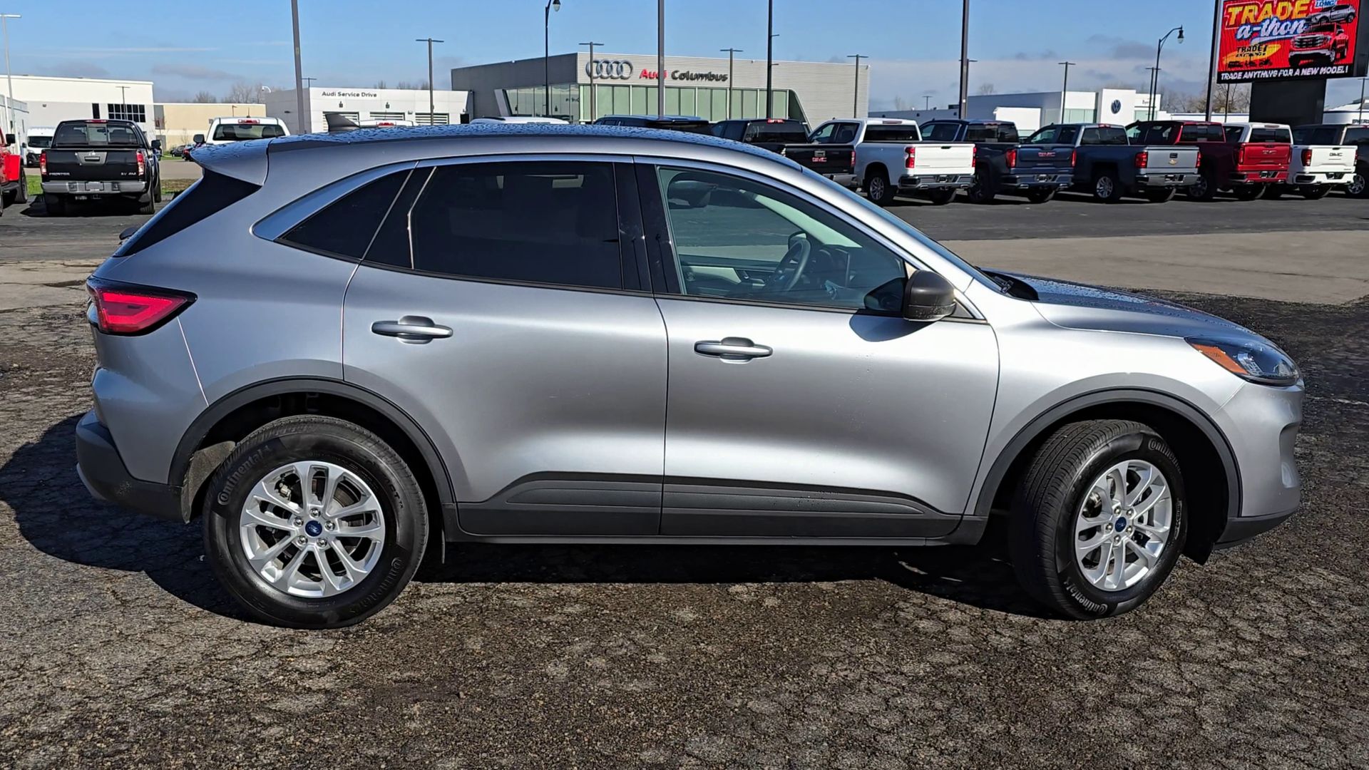 2022 Ford Escape SE photo 36
