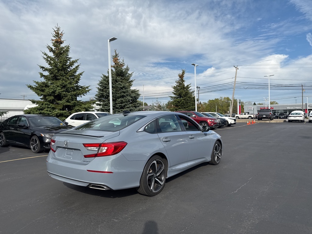 2022 Honda Accord Sport photo 4