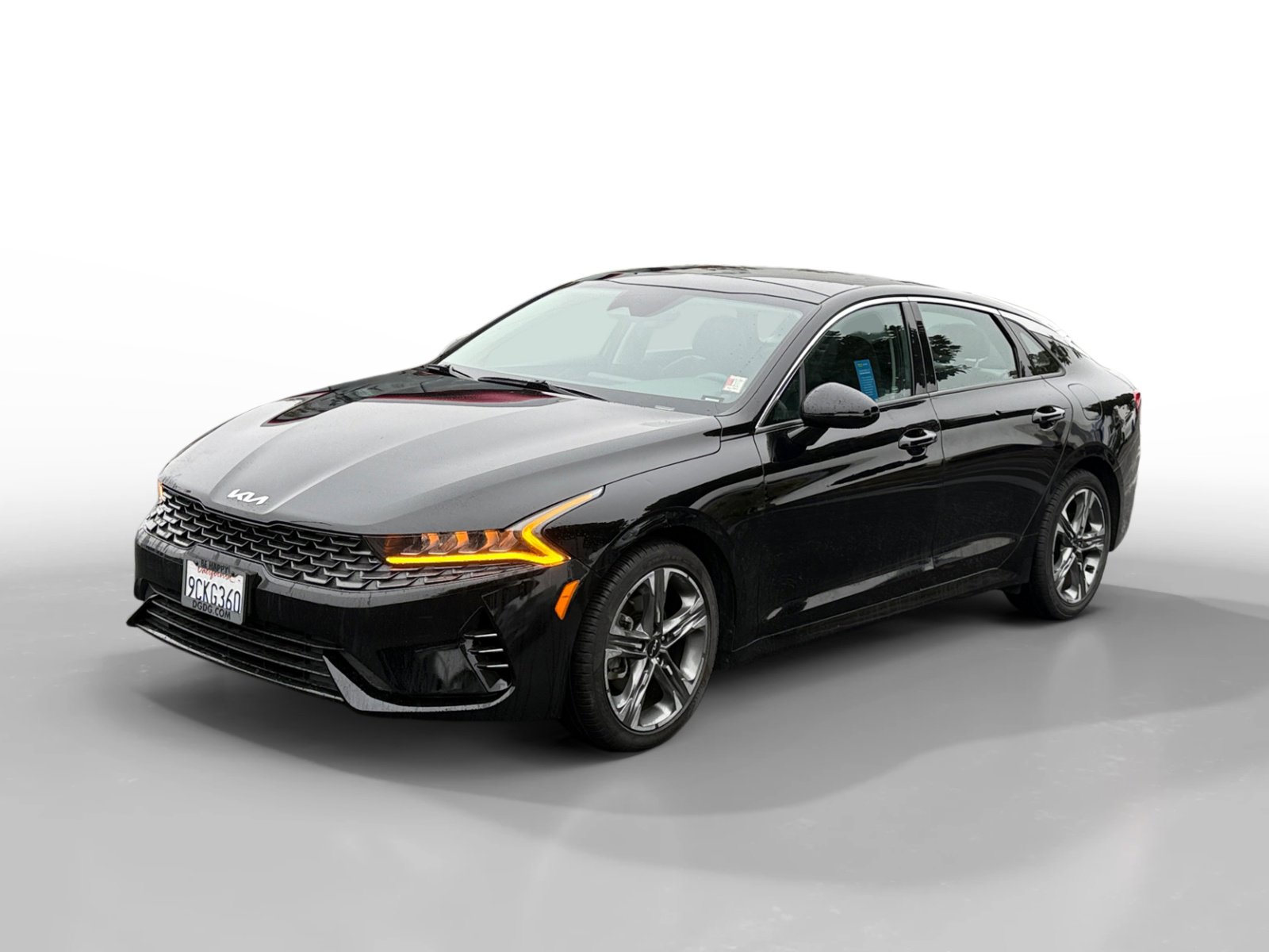 2022 Kia K5 EX's photo