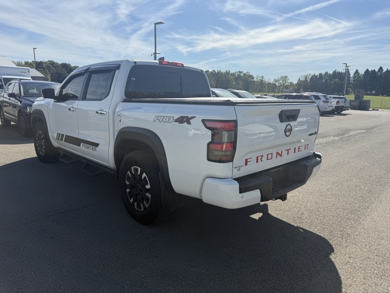 2024 Nissan Frontier PRO-4X photo 8