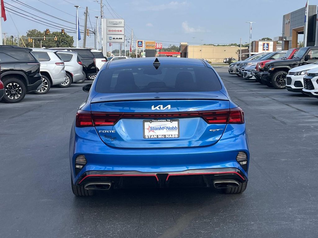 2023 Kia Forte GT photo 6