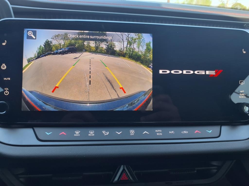 2025 Dodge Charger R/T photo 11