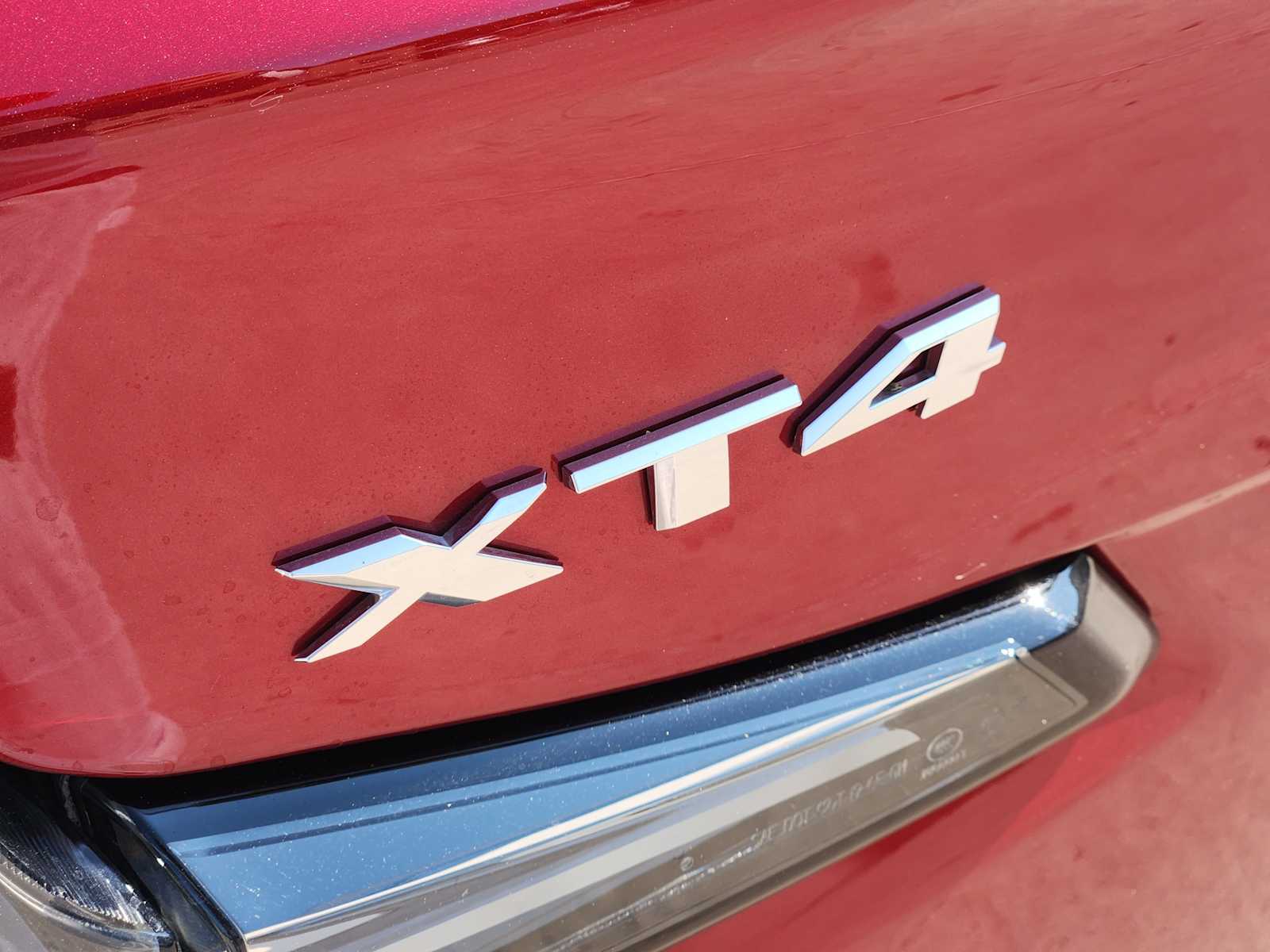 2025 Cadillac XT4 Sport photo 8