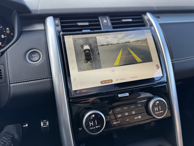 2025 Land Rover Discovery SE photo 15
