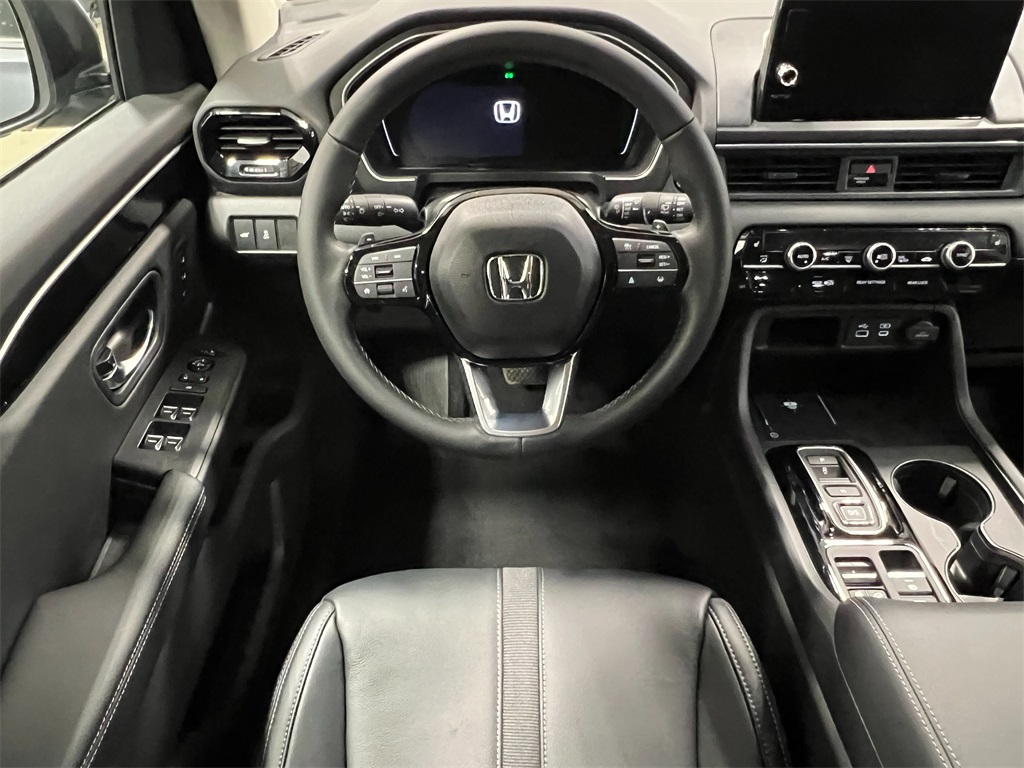 2025 Honda Pilot EX-L photo 13