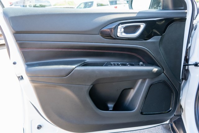 2023 Jeep Compass Trailhawk photo 13