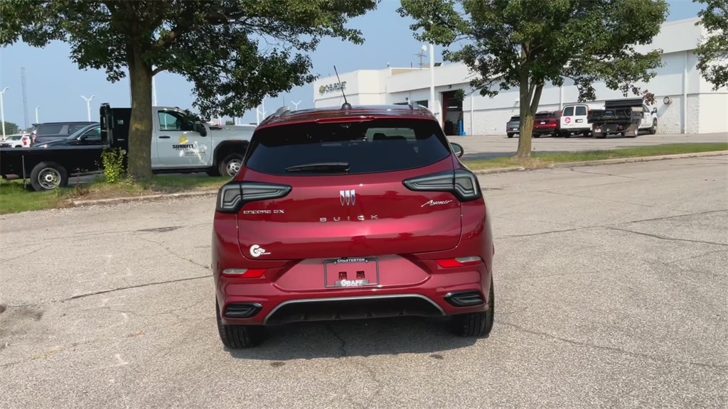 2024 Buick Encore GX Avenir photo 5