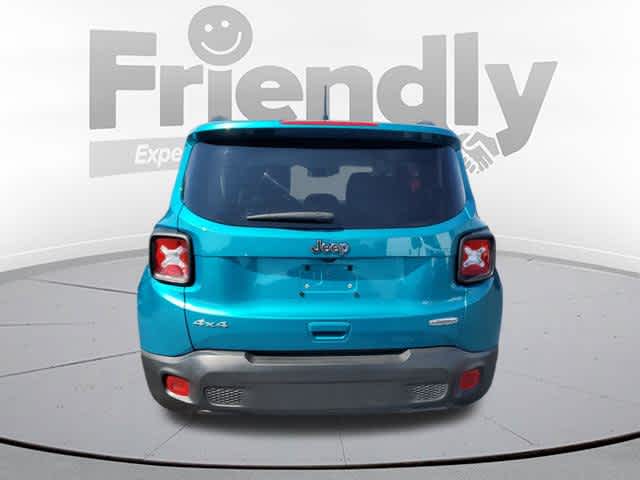 2022 Jeep Renegade Latitude photo 6