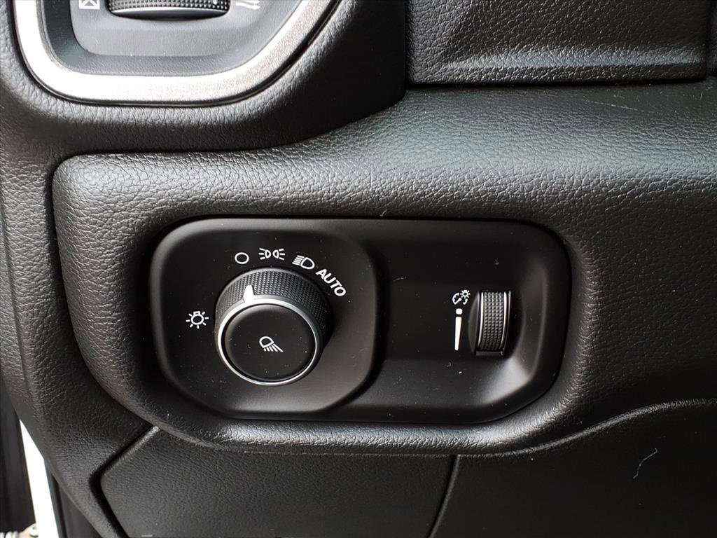 2022 RAM 2500 - Image 18