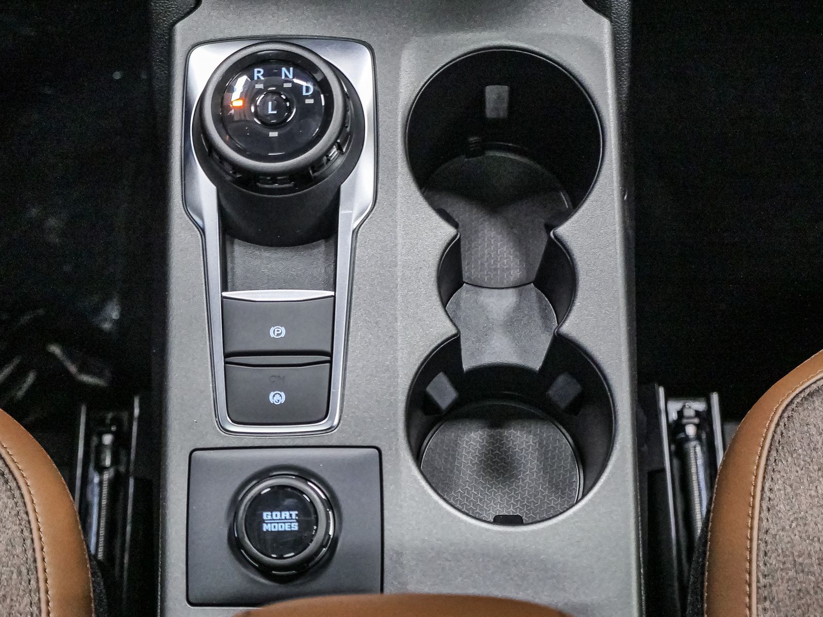 2025 Ford Bronco Sport Outer Banks photo 27