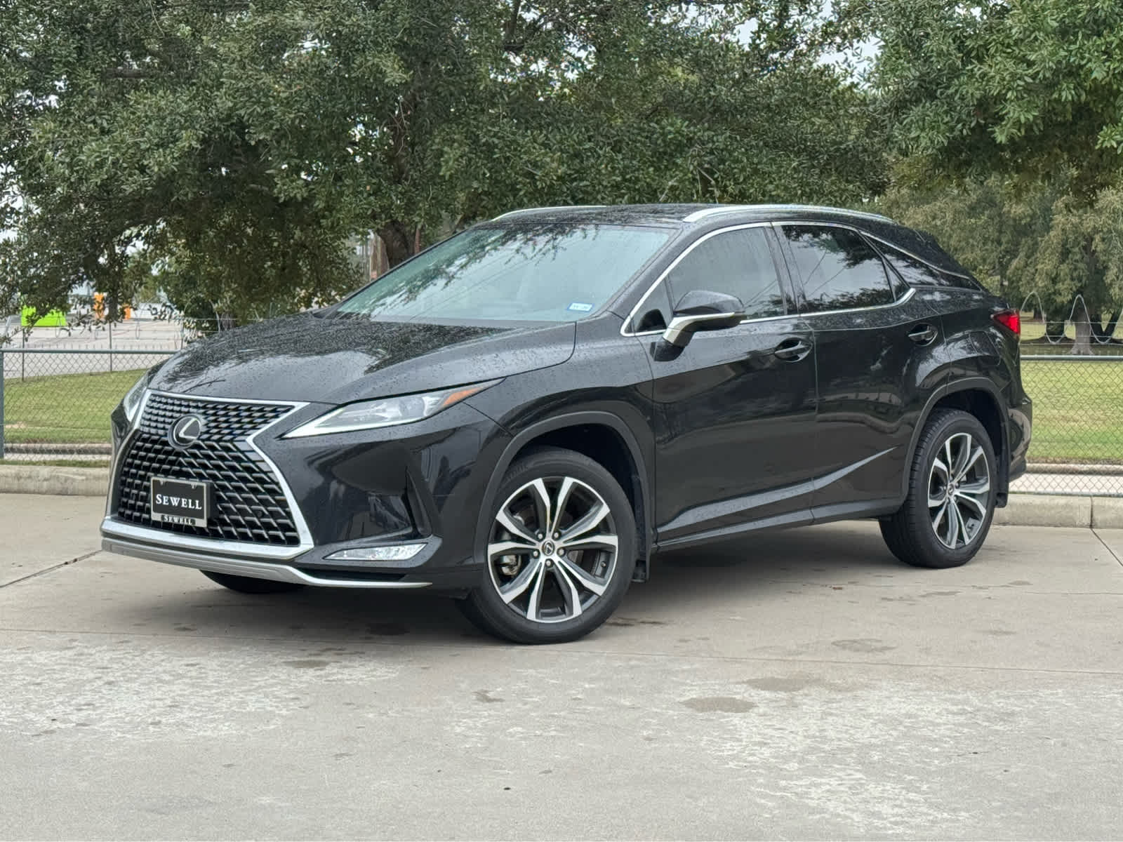 2022 Lexus RX 350's photo