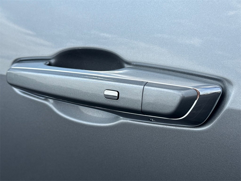 2026 Buick Enclave Avenir photo 11