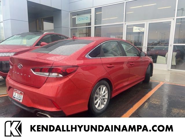 2019 Hyundai Sonata SE's photo