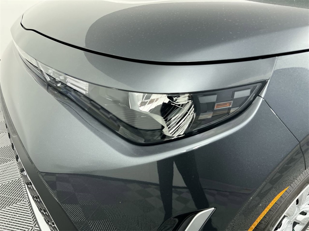 2025 Kia Soul LX S photo 8