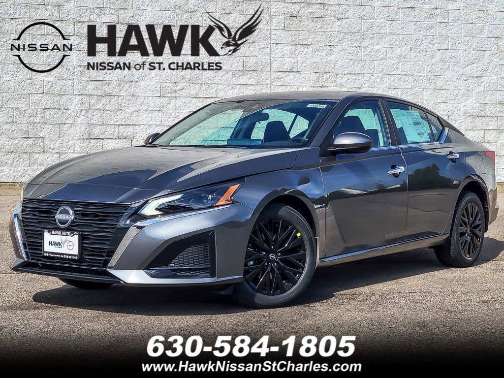 2025 Nissan Altima SV's photo