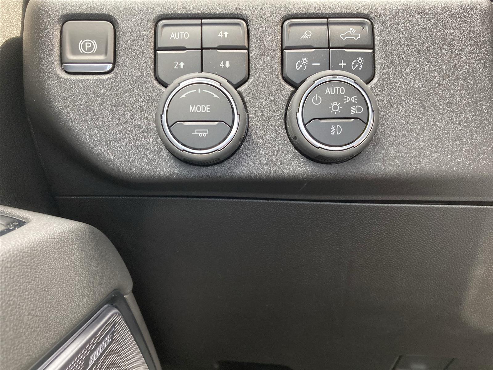 2026 Chevrolet Silverado 1500 High Country photo 22
