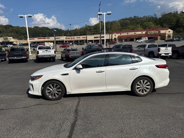 2018 Kia Optima S photo 5