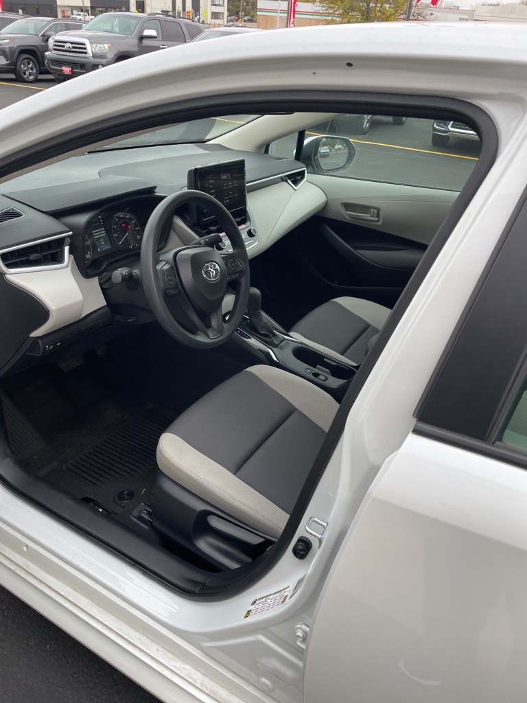 Used 2025 Toyota Corolla LE with VIN 5YFB4MDE5SP261112 for sale in Fergus Falls, Minnesota