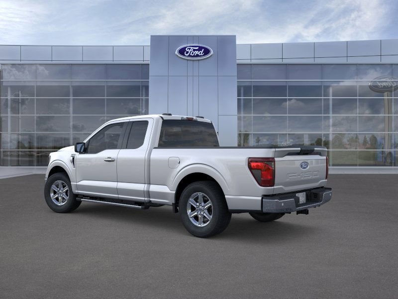 2025 Ford F-150 XLT photo 4