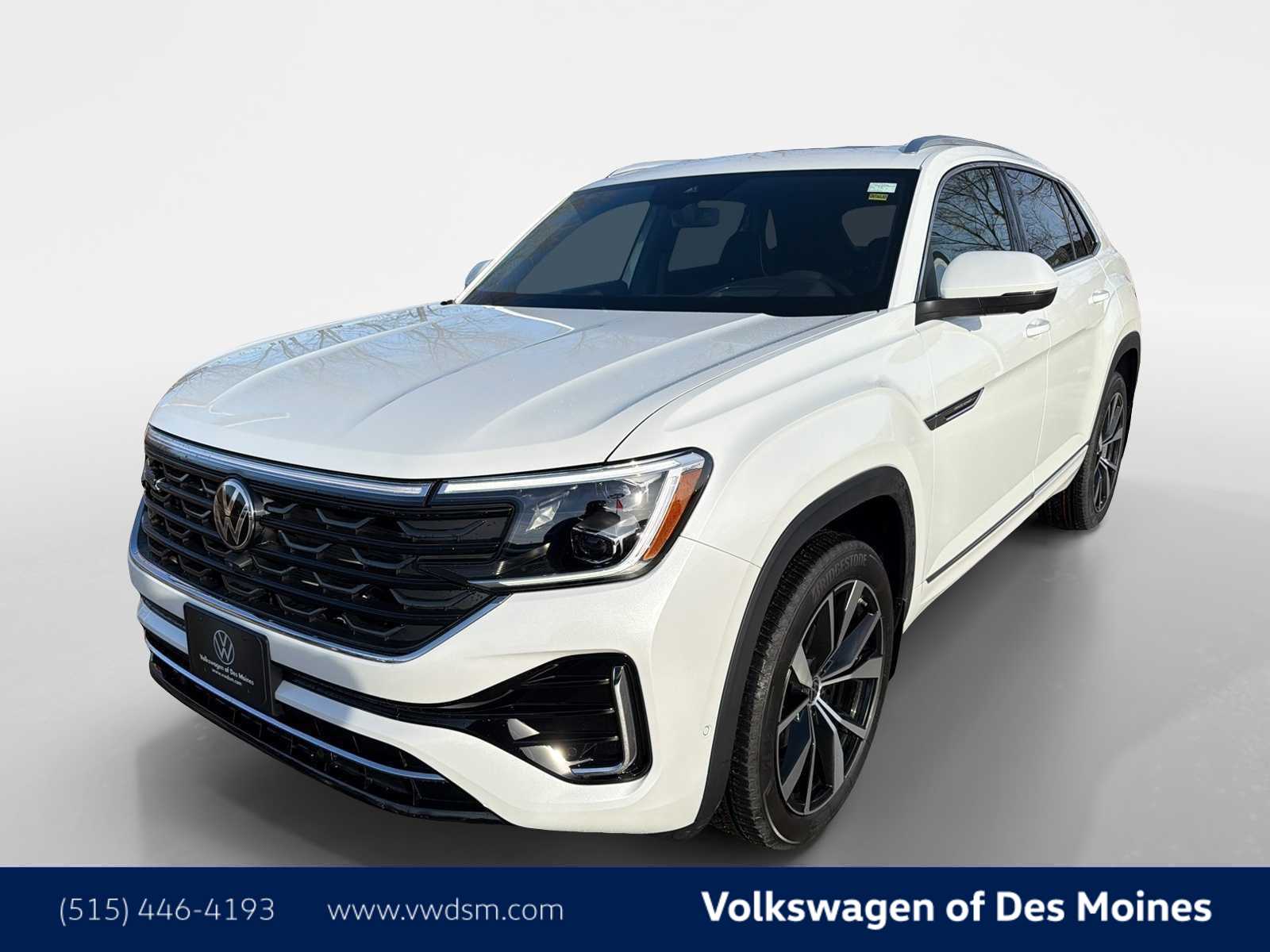 2026 Volkswagen Atlas Cross Sport SEL Premium R-LINE's photo