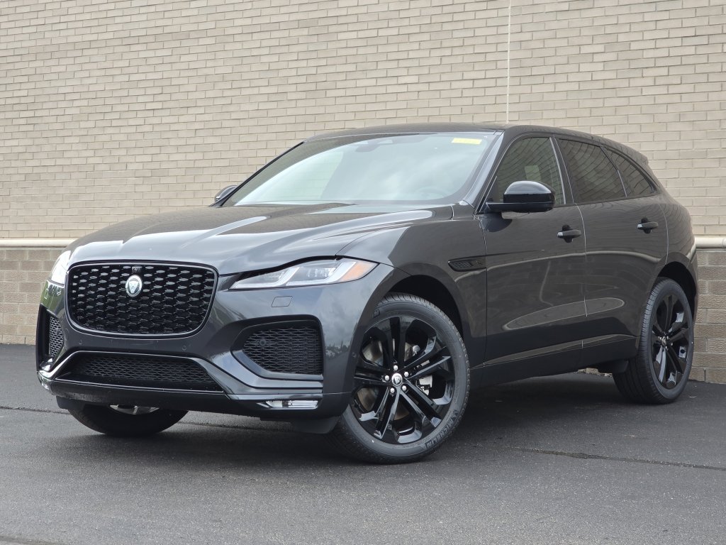 2026 Jaguar F-Pace R-Dynamic S's photo
