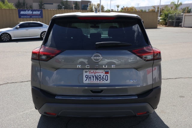 2023 Nissan Rogue SV photo 3