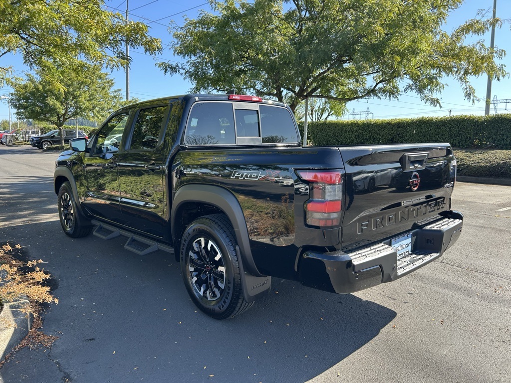 2022 Nissan Frontier PRO-X photo 6