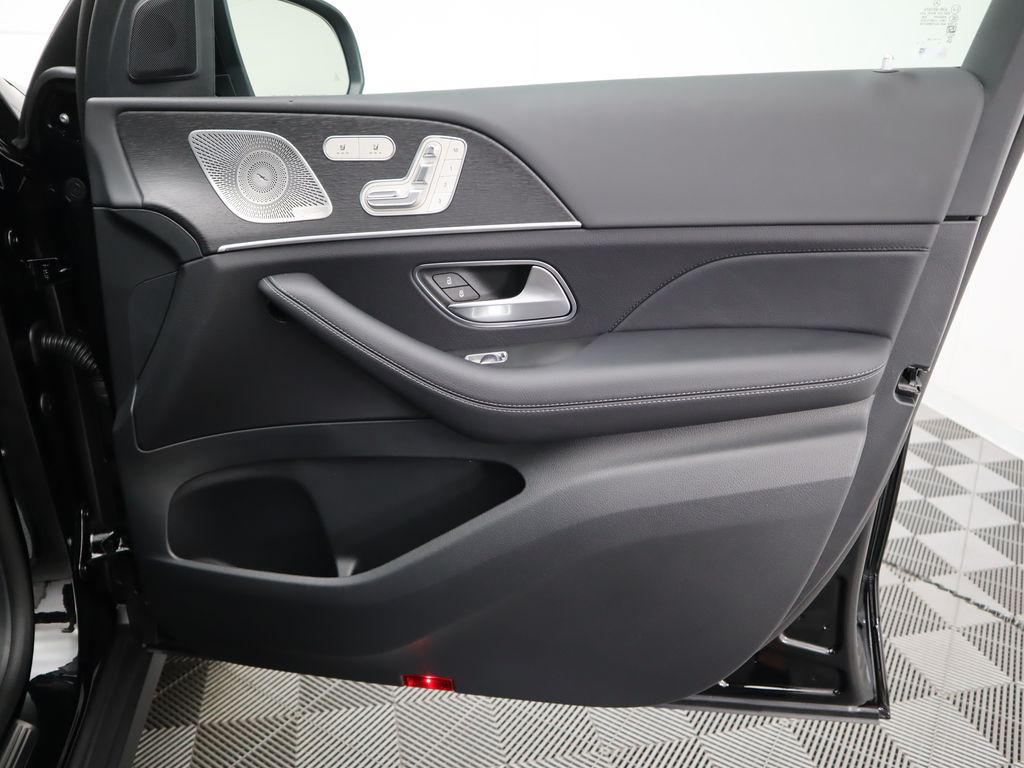 2025 Mercedes Benz GLE 350 4MATIC photo 25