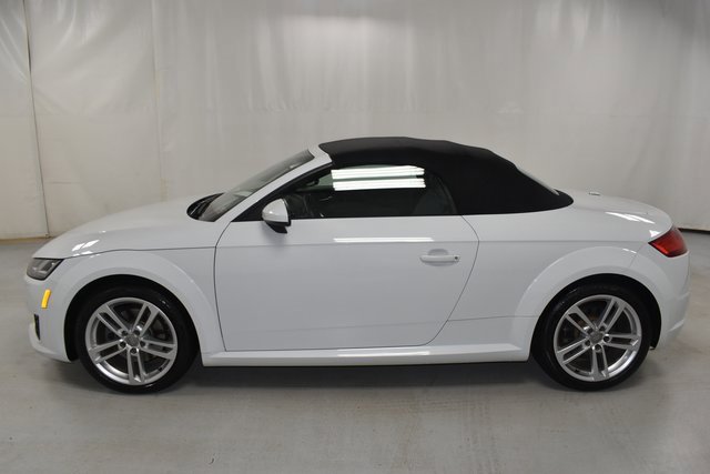2018 Audi TT 2.0T Roadster photo 8