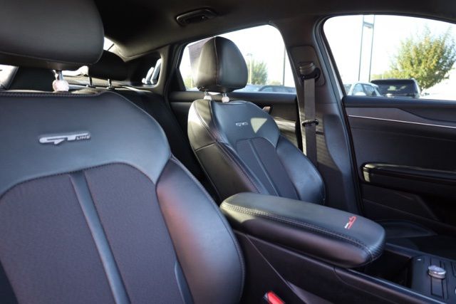 2022 Kia K5 GT-Line photo 34