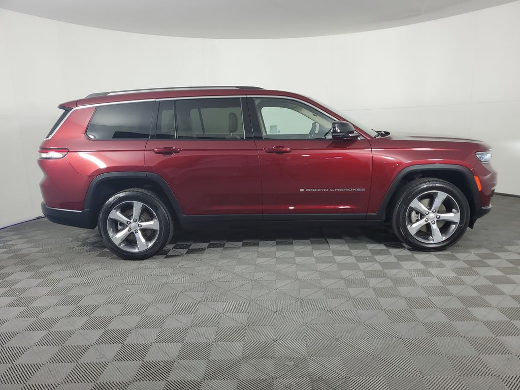 2021 Jeep Grand Cherokee Limited photo 2