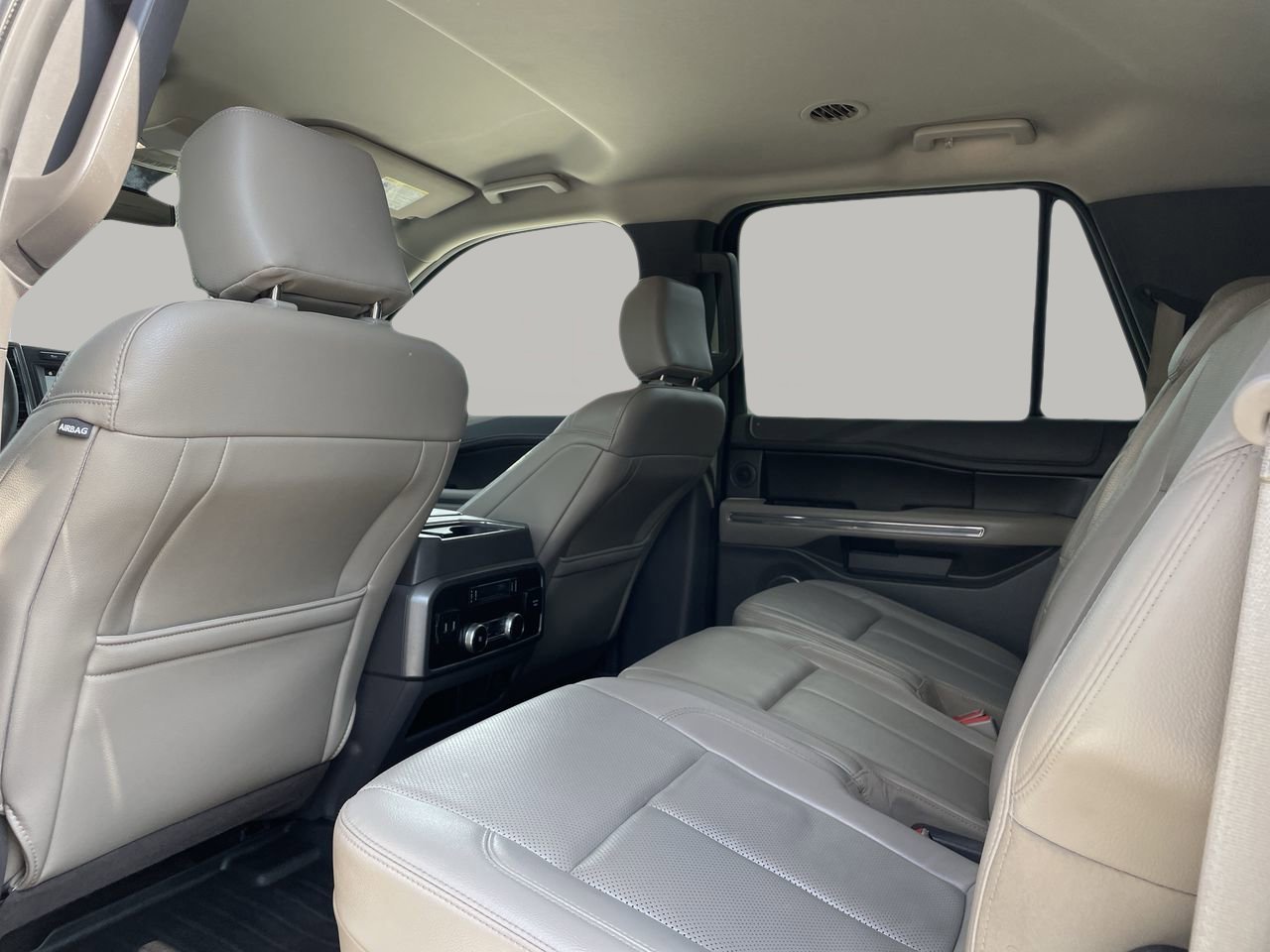 2018 Ford Expedition MAX XLT photo 17