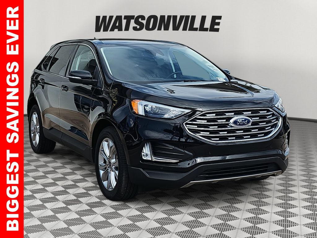 2023 Ford Edge Titanium's photo