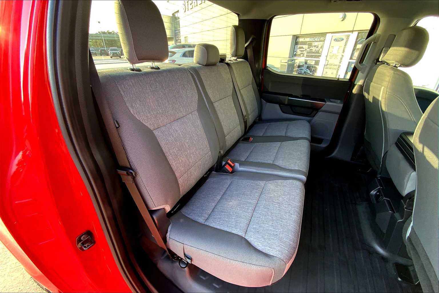 2024 Ford F-150 XL photo 18