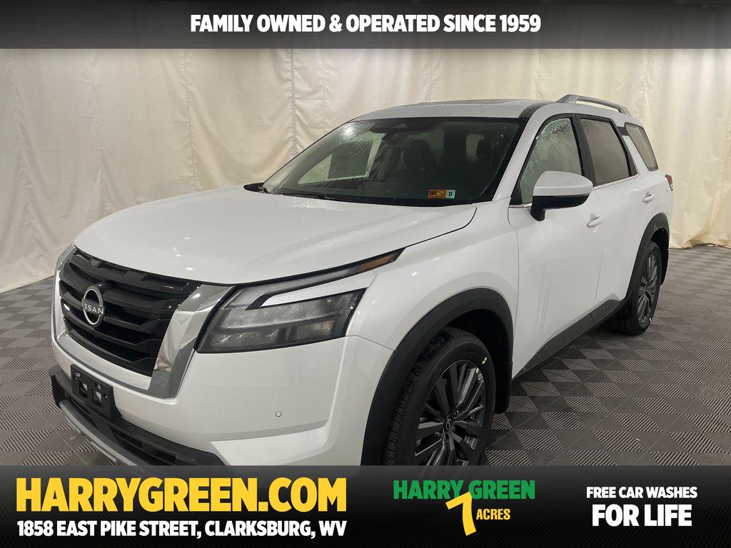 2025 Nissan Pathfinder SL's photo