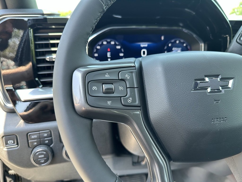2025 Chevrolet Silverado 2500HD High Country photo 31