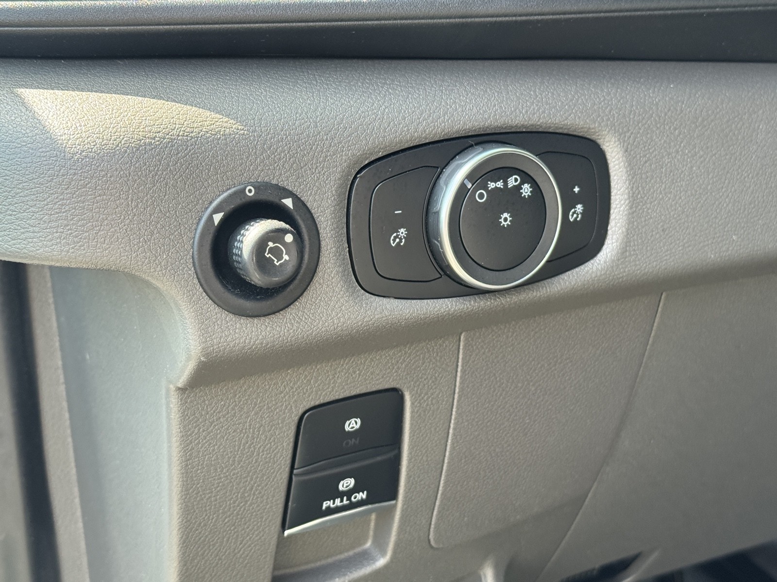 2022 Ford Transit photo 18