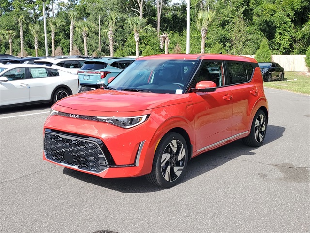 2025 Kia Soul GT-Line photo 2