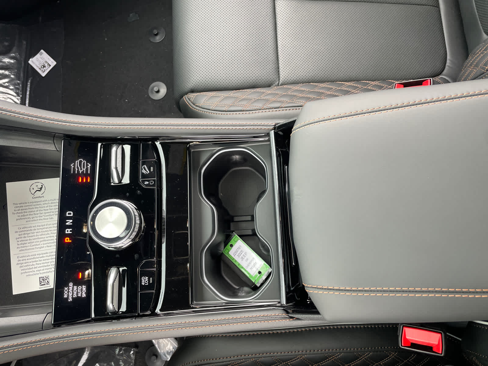 2025 Jeep Grand Cherokee Summit Reserve photo 27
