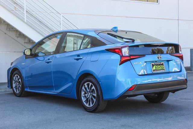 2019 Toyota Prius Limited photo 5