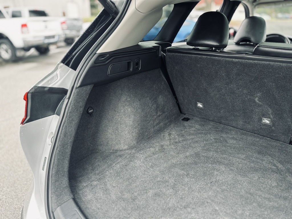 2021 Infiniti QX50 Essential photo 16